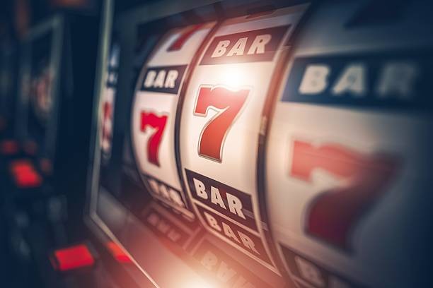 menang 303 account dashboard showing balance, game options, and withdrawal interface