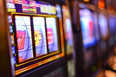 Speed Blackjack betting interface and hand resolution on menang 303
